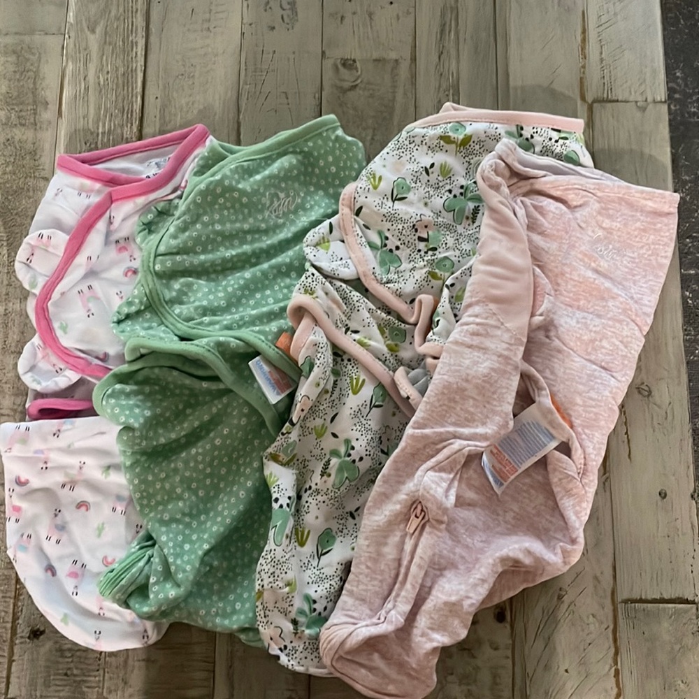 SwaddleMe Swaddles